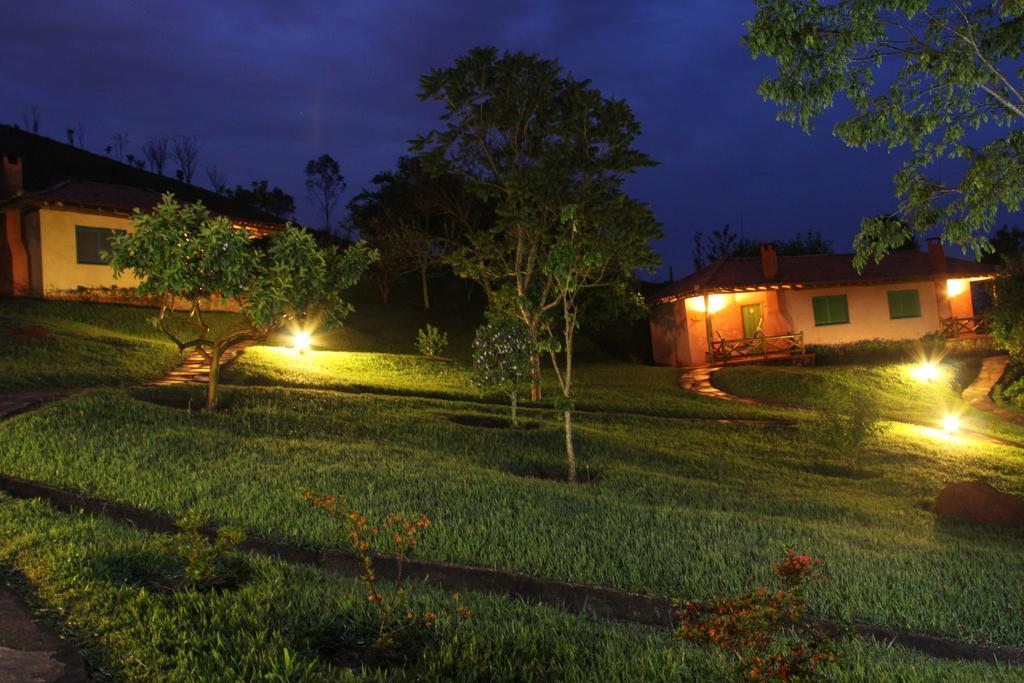 Pousada Maria Manhã Passa Quatro Exterior foto